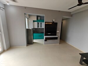 Room in 2 BHK Apartment at Supertech Hues, Sector 68 – for Rent
