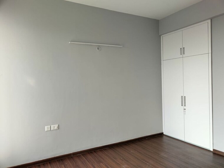 Room, supertech-hues 2 Bedroom 1130 Sq.Ft. Apartment In Sector 68 Gurgaon 9870795