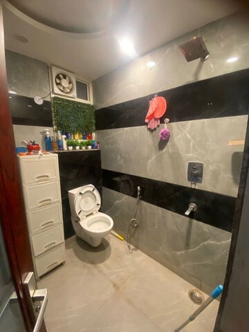 Master Bedroom in 3 BHK Builder Floor at Malviya Nagar – for Sale