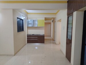 Room in 2 BHK Apartment at Royal Heights Pune, Bopodi – for Rent
