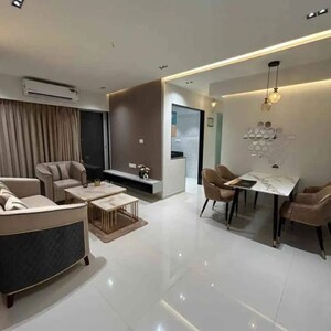 Team Area in 1 BHK Apartment at Sahaj Anvaya, Matunga East – for Rent