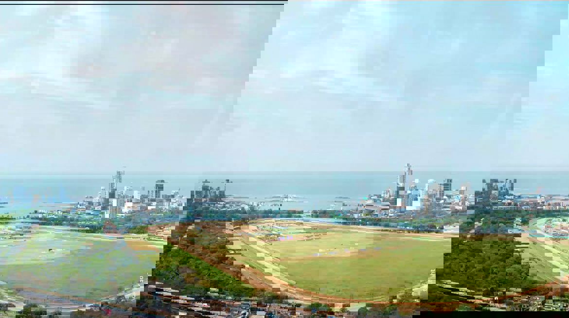 4 BHK + Extra Room Apartment For Sale in Hubtown 25 Downtown