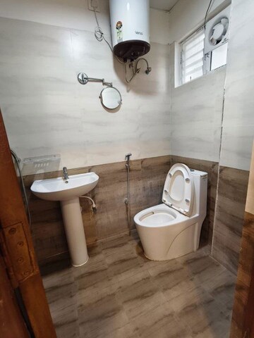 Bathroom in 1 BHK Apartment at SK Residency Kondapur, Kondapur – for Rent