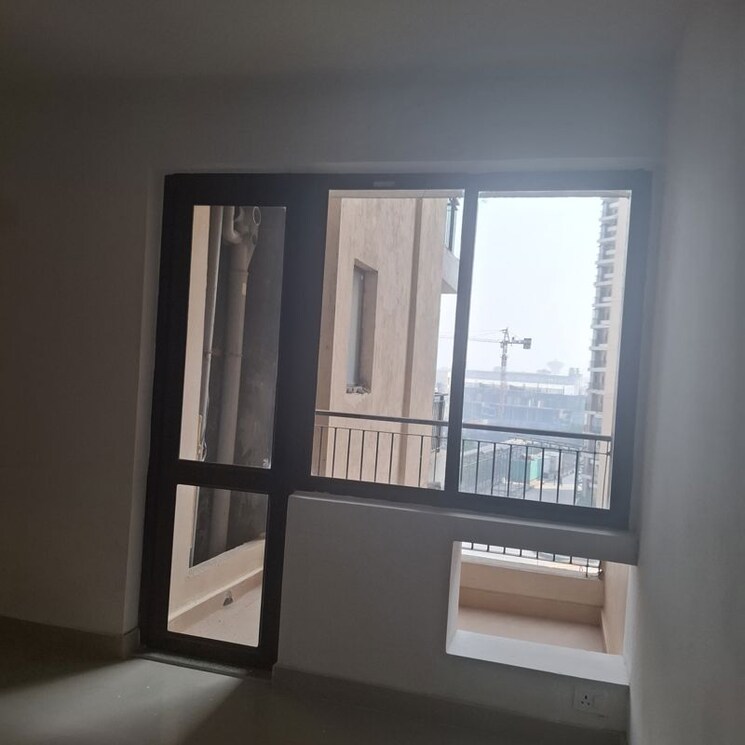 Room, rg-luxury-homes 2.5 Bedroom 1200 Sq.Ft. Apartment In Tech Zone Greater Noida Greater Noida 9870858