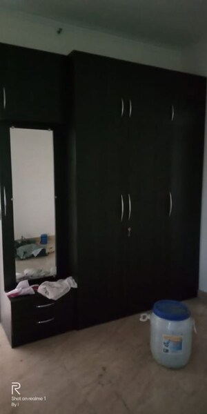 Furnished Amenities in 2 BHK Apartment at Gaur City 7th Avenue, Sector 4 Greater Noida – for Rent