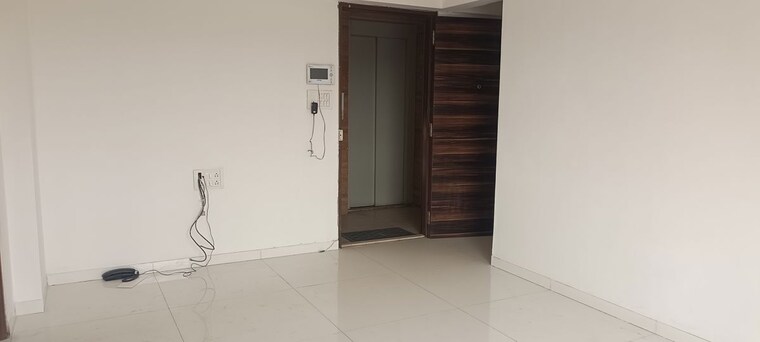 Room, midas-avenue 2 Bedroom 750 Sq.Ft. Apartment In Santacruz East Mumbai 9870863