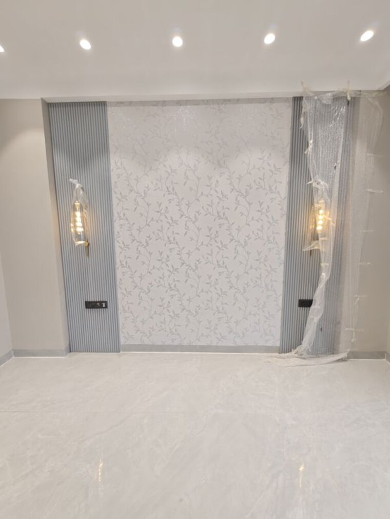 Room, bptp-green-oaks 3 Bedroom 180 Sq.Yd. Builder Floor In Sector 70a Gurgaon 9870871