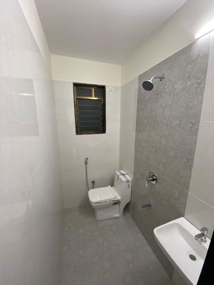 Bathroom, sai-balalji-estate 1 Bedroom 345 Sq.Ft. Apartment In Dombivli East Thane 9870887