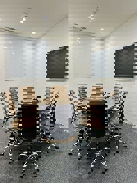 Office Space For Rent in Sector 18