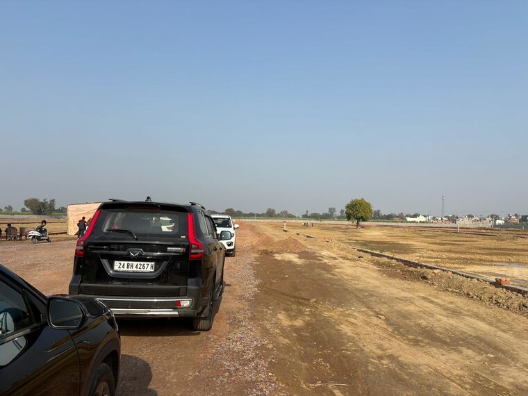 Exterior View, rohta road  150 Sq.Yd. Plot In Rohta Road Meerut 9870943