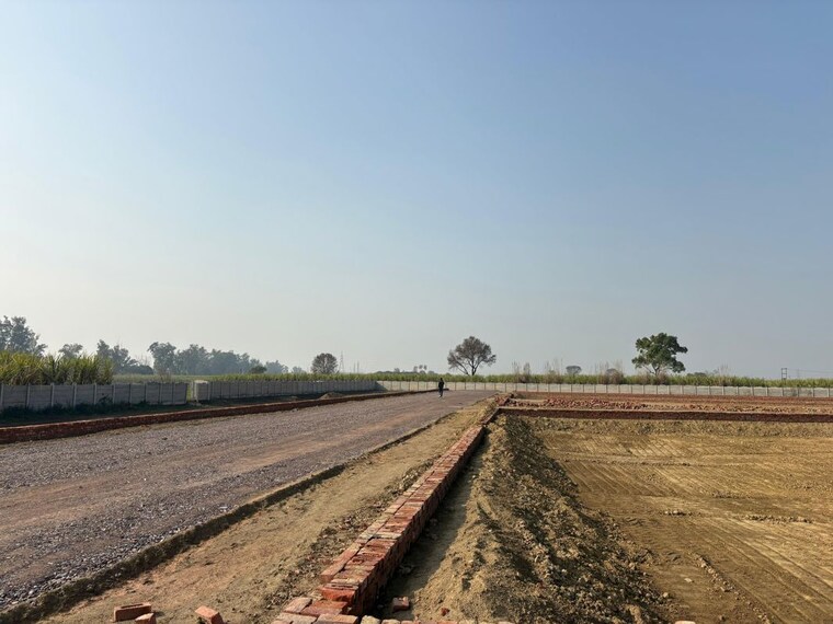 undefined, rohta road  150 Sq.Yd. Plot In Rohta Road Meerut 9870943