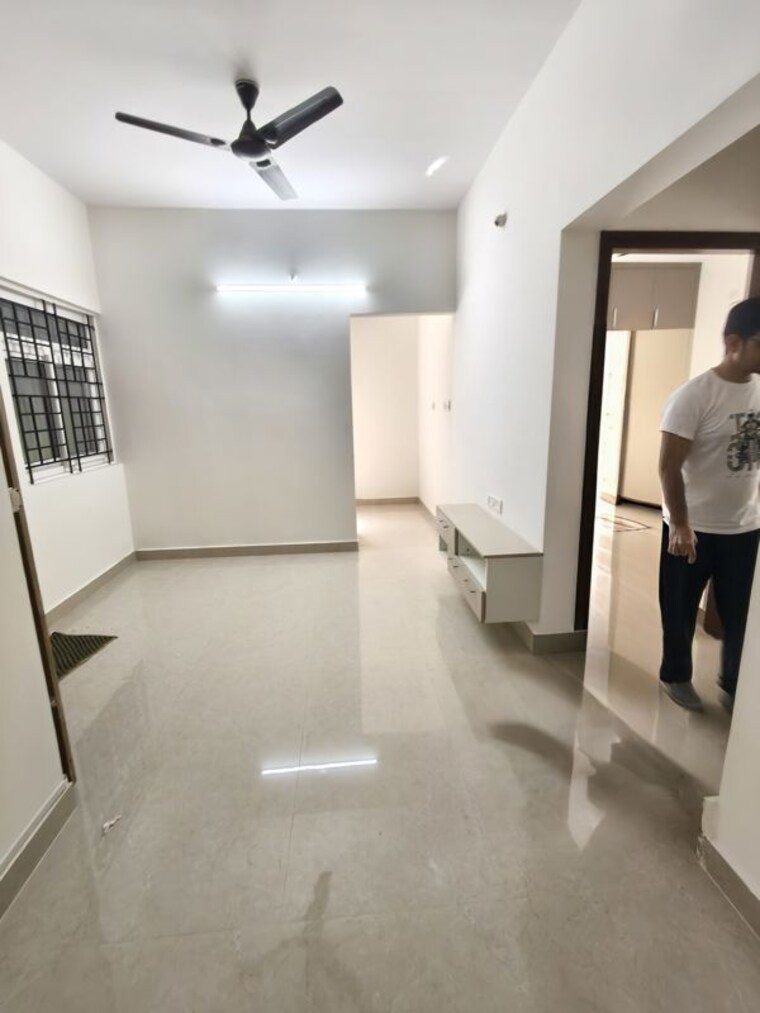 Living Room, indiranagar 1 Bedroom 600 Sq.Ft. Builder Floor In Indiranagar Bangalore 9870952