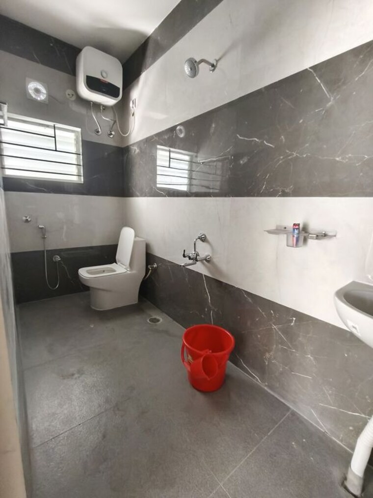 Team Area, indiranagar 1 Bedroom 600 Sq.Ft. Builder Floor In Indiranagar Bangalore 9870952