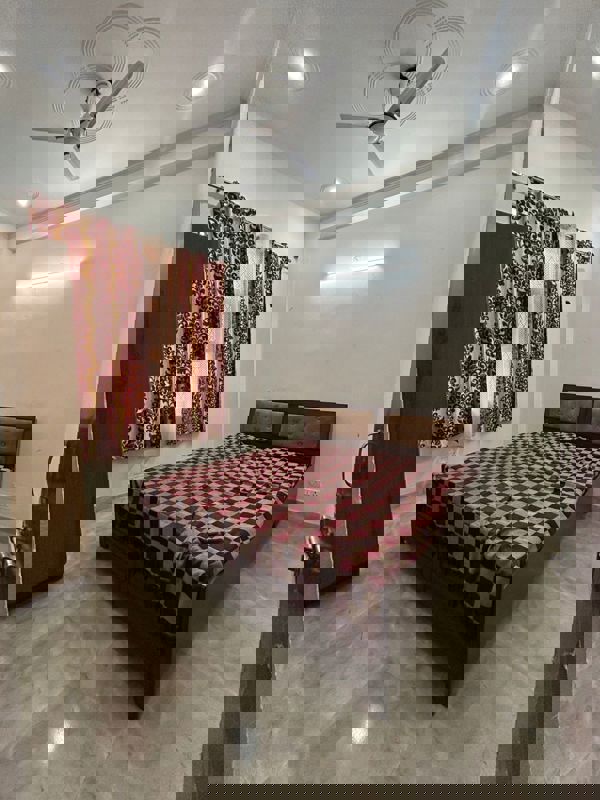 1 BHK Apartment For Rent in Aman Luxury Apartments