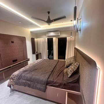 Living Room in 2 BHK Apartment at Versova – for Rent