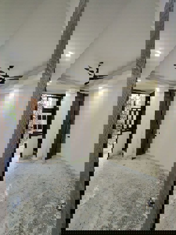 1 BHK Builder Floor For Rent in Saha Cordillera