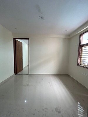 Room in 2 BHK Apartment at CRS Pratham, Rajpur – for Rent