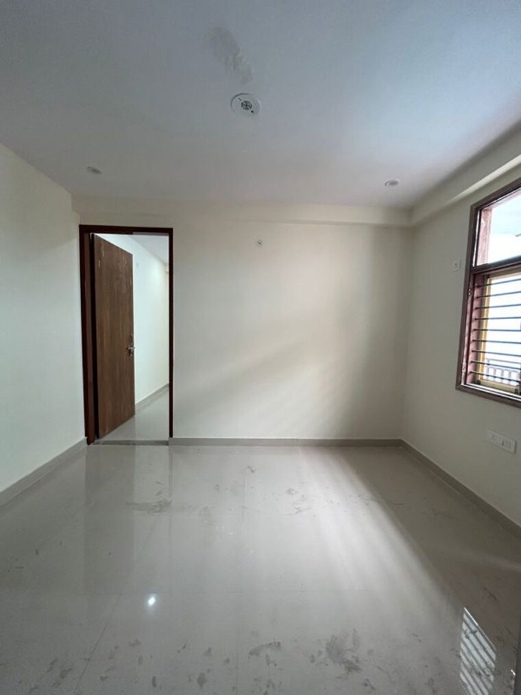 Room, crs-pratham 2 Bedroom 1150 Sq.Ft. Apartment In Rajpur Dehradun 9870967