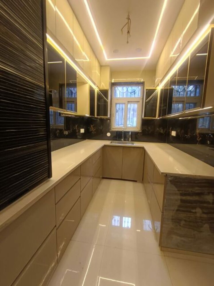 Kitchen, janakpuri 4 Bedroom 1600 Sq.Ft. Apartment In Janakpuri Delhi 9870997