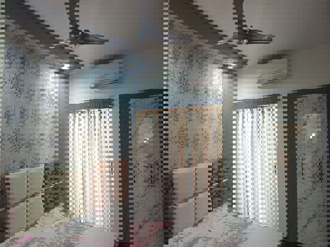 3 BHK + Servant Room Apartment For Sale in Sector 20