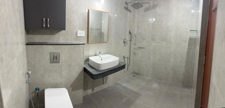 Bathroom, kondapur 3 Bedroom 2000 Sq.Ft. Builder Floor In Kondapur Hyderabad 9871008