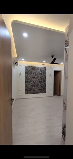Bathroom in 2 BHK Apartment at M3M Heights, Sector 65 – for Rent