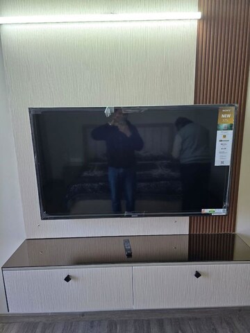 Furnished Amenities in 3.5 BHK Apartment at Emaar Digi Homes, Sector 62 – for Sale