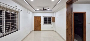 Room in 2 BHK Builder Floor at Kondapur – for Rent
