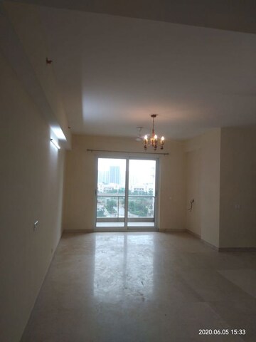 Room in 3 BHK Apartment at Bestech Park View Spa Next, Sector 67 – for Rent