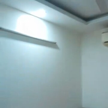 Furnished Amenities in 3 BHK Builder Floor at Malviya Nagar – for Sale