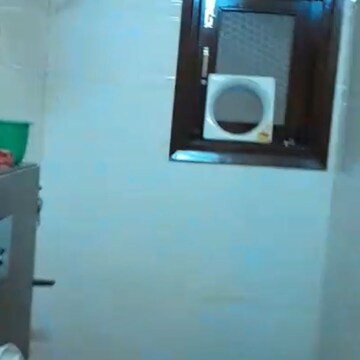 Furnished Amenities in 3 BHK Builder Floor at Malviya Nagar – for Sale