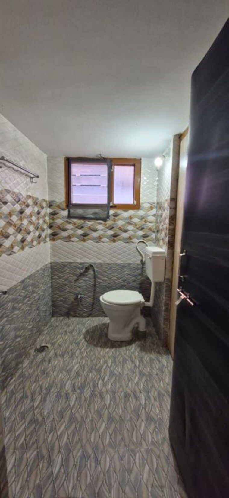 Bathroom, kondapur 3 Bedroom 1700 Sq.Ft. Builder Floor In Kondapur Hyderabad 9871018