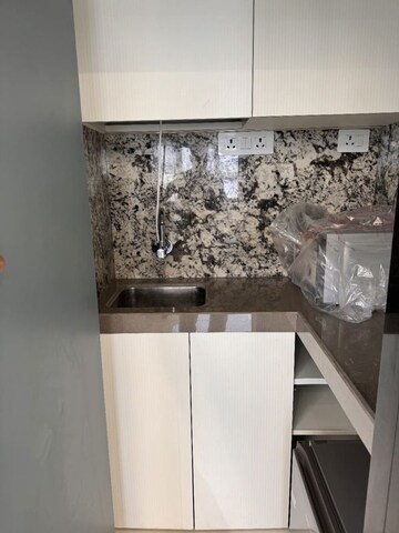 Furnished Amenities in  Office Space at Hubtown Viva, Jogeshwari East – for Rent