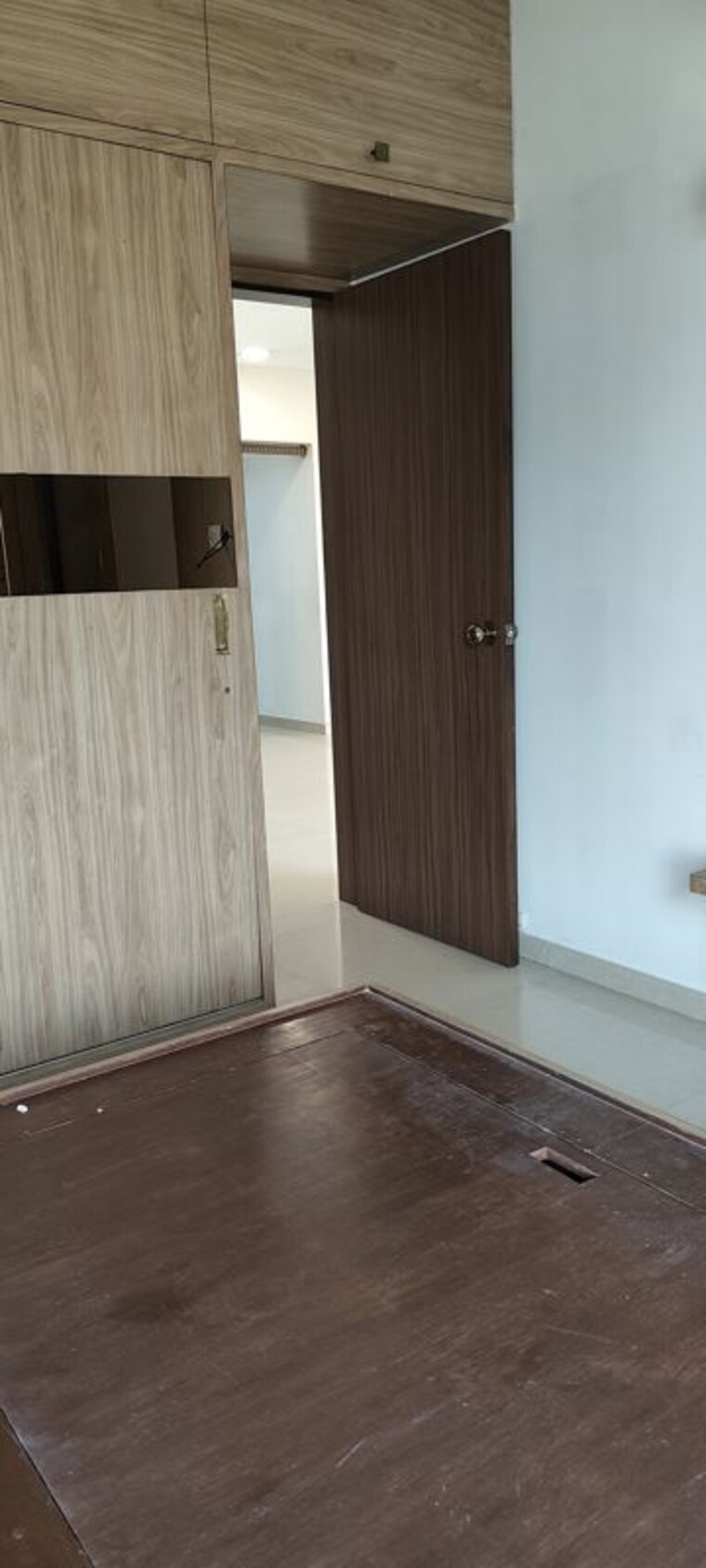 Room, cosmos-jewels-solitaire 2 Bedroom 687 Sq.Ft. Apartment In Ghodbunder Road Thane 9871021