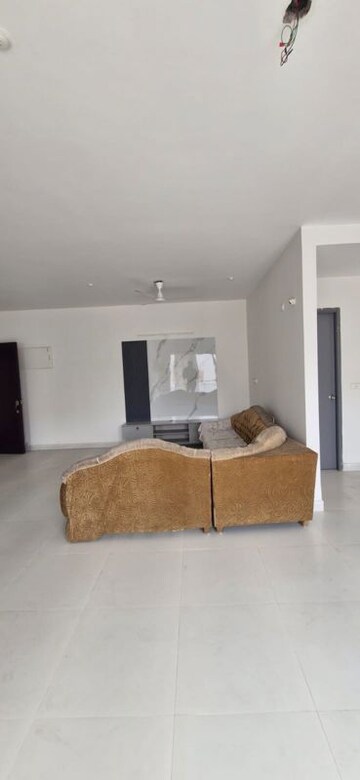 Living Room in 3 BHK Builder Floor at Kondapur – for Rent