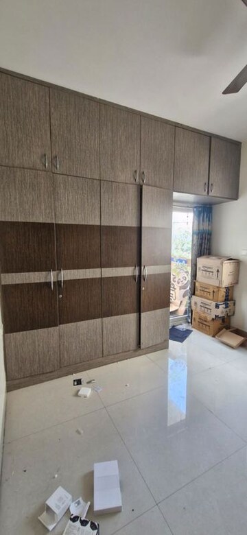 Furnished Amenities in 2 BHK Builder Floor at Kondapur – for Rent