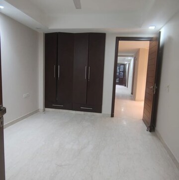 Room in 3 BHK Builder Floor at Shivalik Colony – for Sale