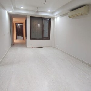 Room in 3 BHK Builder Floor at Shivalik Colony – for Sale