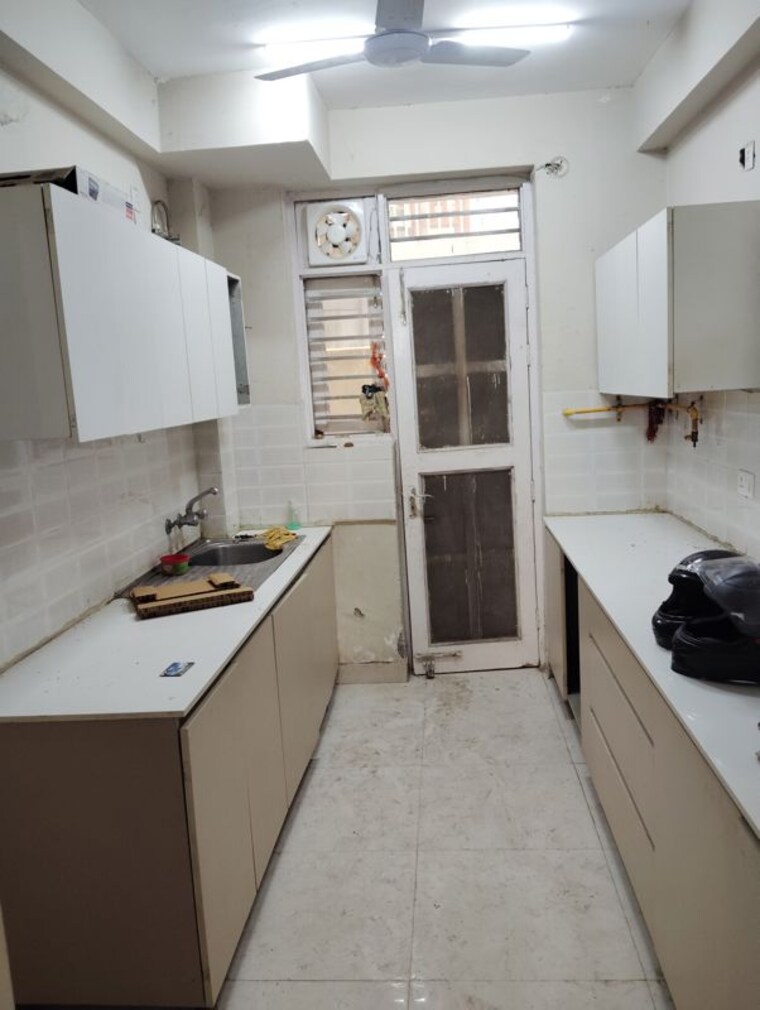 Kitchen, sector 89 3 Bedroom 2250 Sq.Ft. Builder Floor In Sector 89 Faridabad 9871077