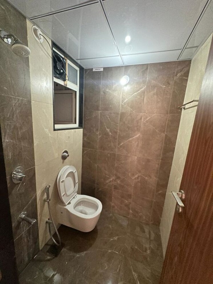 Bathroom, vilas-javdekar-yashone-eternitee 1 Bedroom 780 Sq.Ft. Apartment In Hinjewadi Pune 9871131