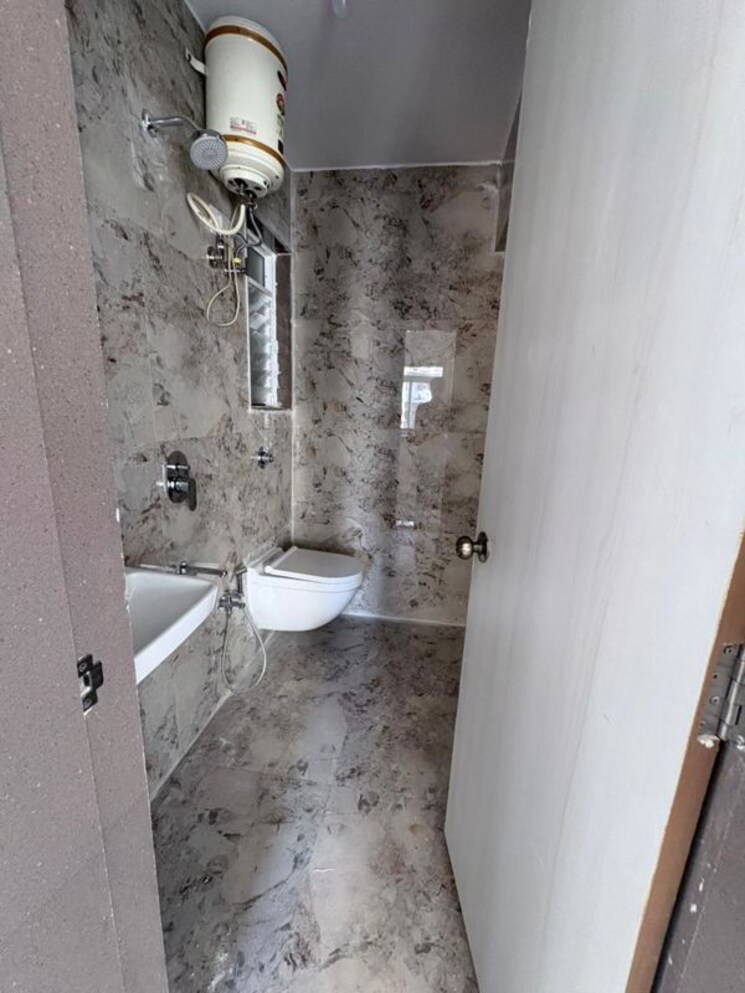 Bathroom, shraddha-panache 1 Bedroom 385 Sq.Ft. Apartment In Tagore Nagar Mumbai 9871149