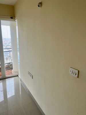 Room in 3 BHK Apartment at Vinayak Nagar – for Rent