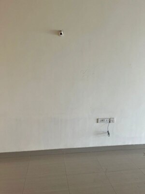 Room in 3 BHK Apartment at Vinayak Nagar – for Rent