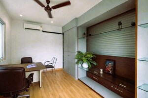  Office Space For Rent in Raja Park