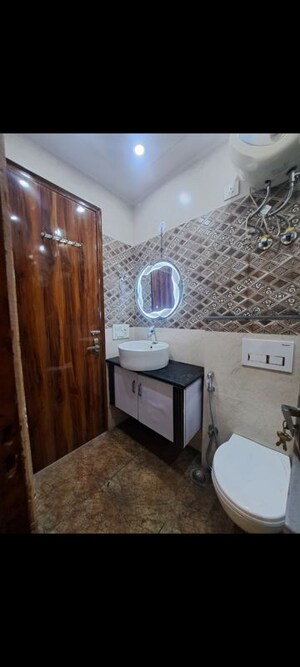 Master Bedroom in 4 BHK Builder Floor at Chittaranjan Park – for Sale