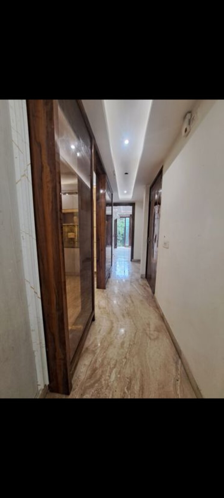 undefined, chittaranjan park 4 Bedroom 1440 Sq.Ft. Builder Floor In Chittaranjan Park Delhi 9871199