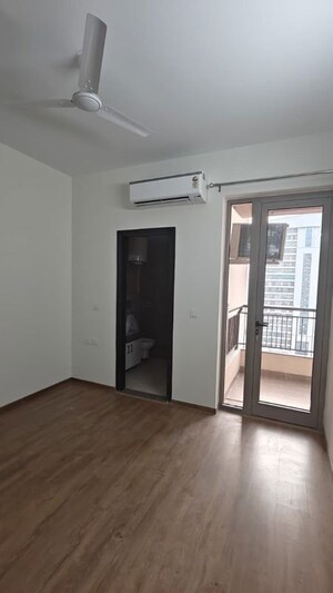 Room in 3 BHK Apartment at Chintels Serenity, Sector 109 – for Rent