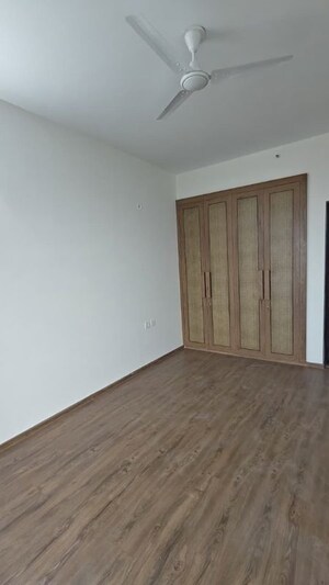 Room in 3 BHK Apartment at Chintels Serenity, Sector 109 – for Rent