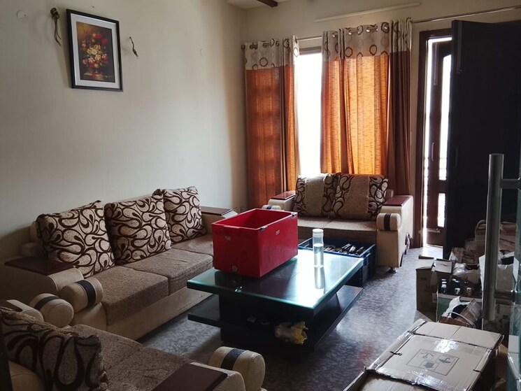 Living Room, sector 17 3 Bedroom 2500 Sq.Ft. Independent House In Sector 17 Panchkula 9871263