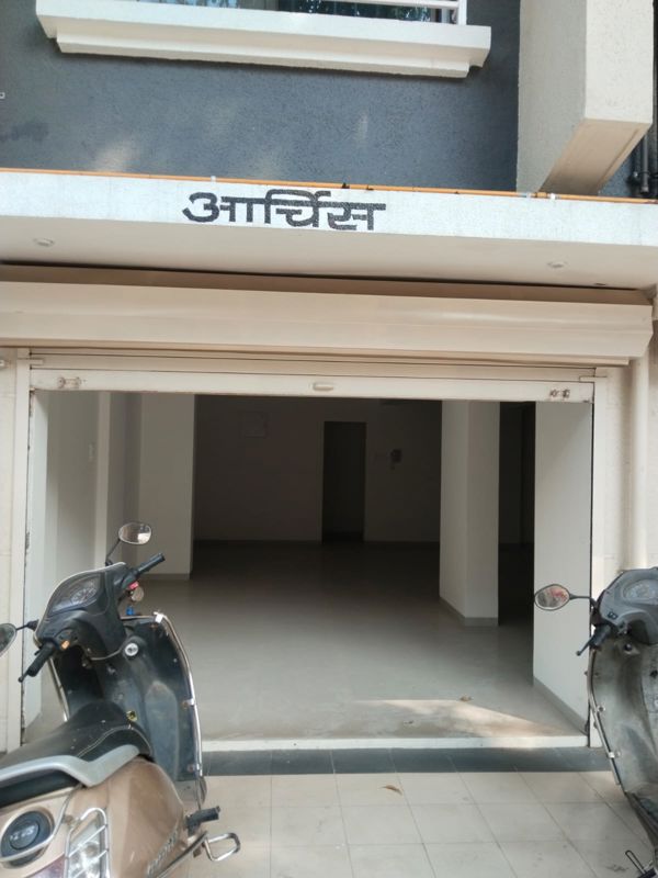 Showroom For Rent in Vile Parle East